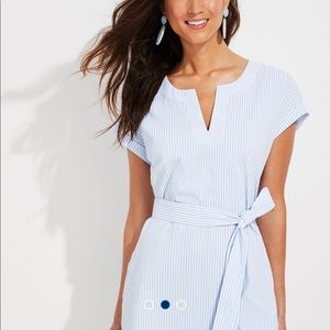 Vineyard Vines Blue and White Seersucker Harbor Tunic Dress in size Medium, NWT